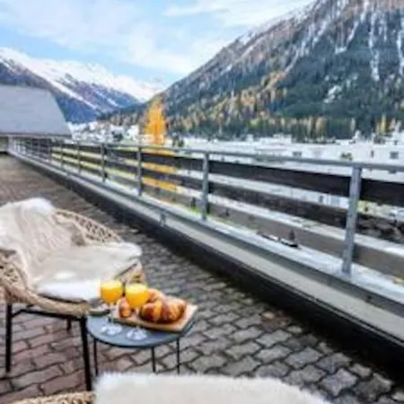 Alpine Apartment-davos Apartment